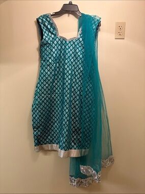 Turquoise Indian-Style Sleeveless Dress with Sheer Dupatta
